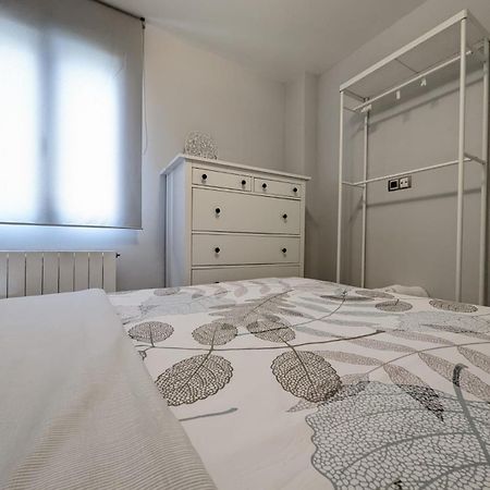 Apartamento Tranquilo, Cerca Del Centro โลโกรโญ ภายนอก รูปภาพ