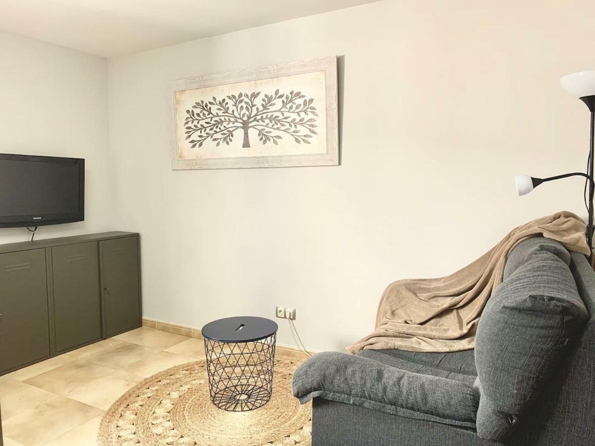 Apartamento Tranquilo, Cerca Del Centro โลโกรโญ ภายนอก รูปภาพ